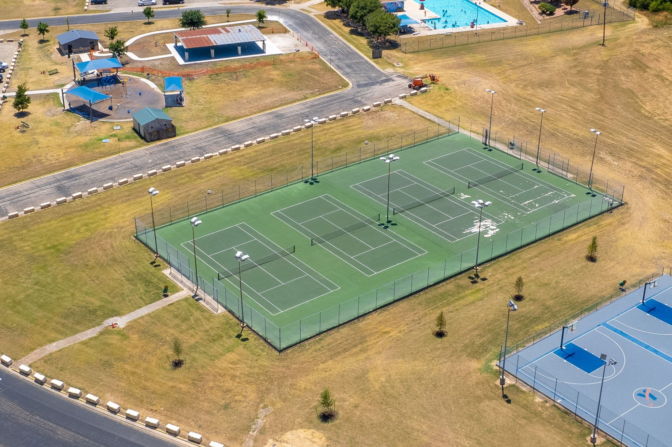 Tennis courts (JPG)